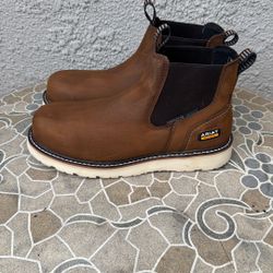 WORK BOOTS ARIAT COMPOSITE TOE WATERPROOF SIZE 10.5 MENS 