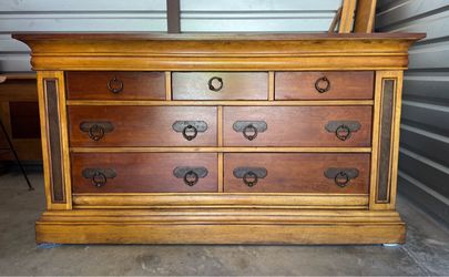 Dick Idol by Klaussner Montana Reflections 7-Drawer Dresser / Chest – 68”