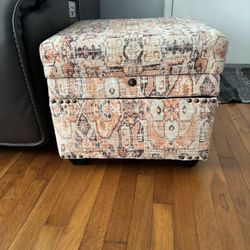 Ottoman With Storage 
