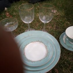 5 Piece Place Setting Fine Bone China 