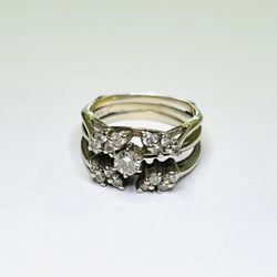 14K White Gold Diamond Ring