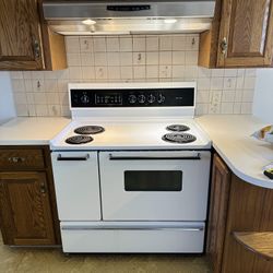 Frigidaire Electric Range Freestanding (40”)