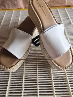 Women's wedge sandles