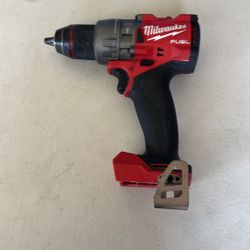 M18 Milwaukee Hammer Drill / Driver 