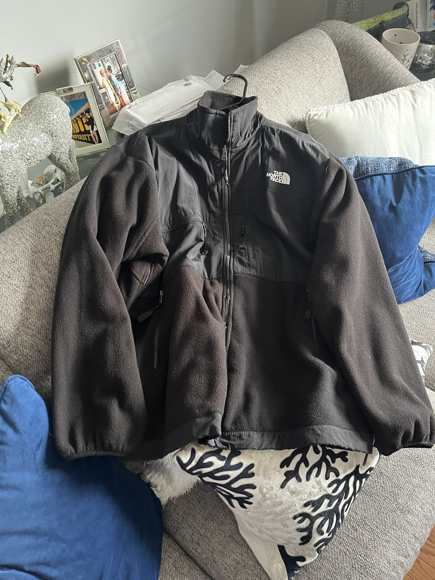 Men’s XL North Face Jacket