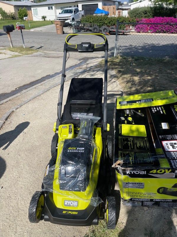 RYOBI40V HP Brushless 20 in. Cordless Battery Walk Behind...