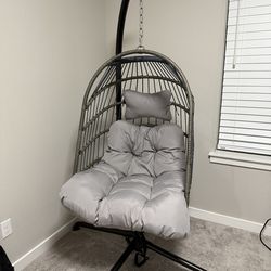 Egg Chair with Stand