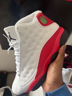 Air Jordan 13s Chicagos Retro