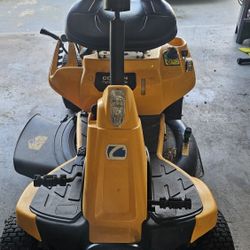 Cub Cadet Riding Lawn Mower 