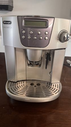 DeLonghi MAGNIFICA