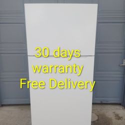 White Conservator  Top Freezer Refrigerator 18 Cu Ft