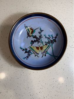 Vintage Chinese Hand Painted Porcelain Butterfly Wall Bowl Plate Blue Bronze Rim 7” Asian Decor