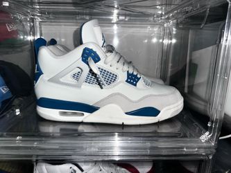 Jordan 4 military 9.5 9/10