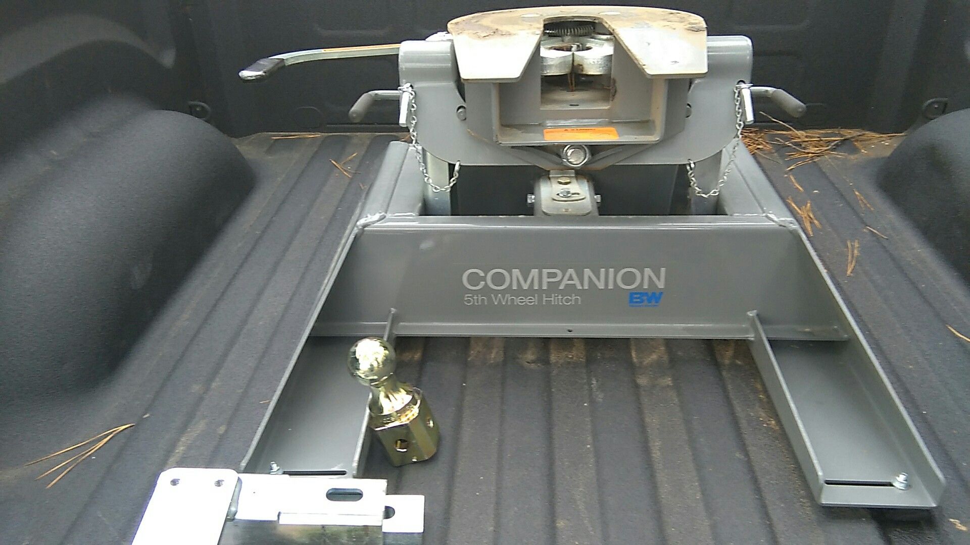 Bw trailer hitches companion