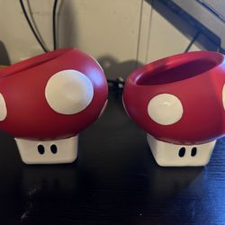 Nintendo Super Mario Bros Mushroom Flower Pot