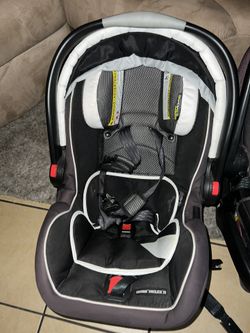 Graco Snug Ride 35 Car Seat 