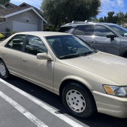 1999 Toyota Camry