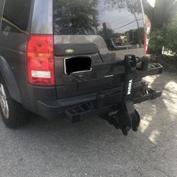 Thule 2-Bike Hitch Platform Rack (Fits 2” Hitch) + Built-In Rollers – Great Condition