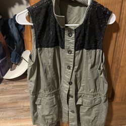 Vest 