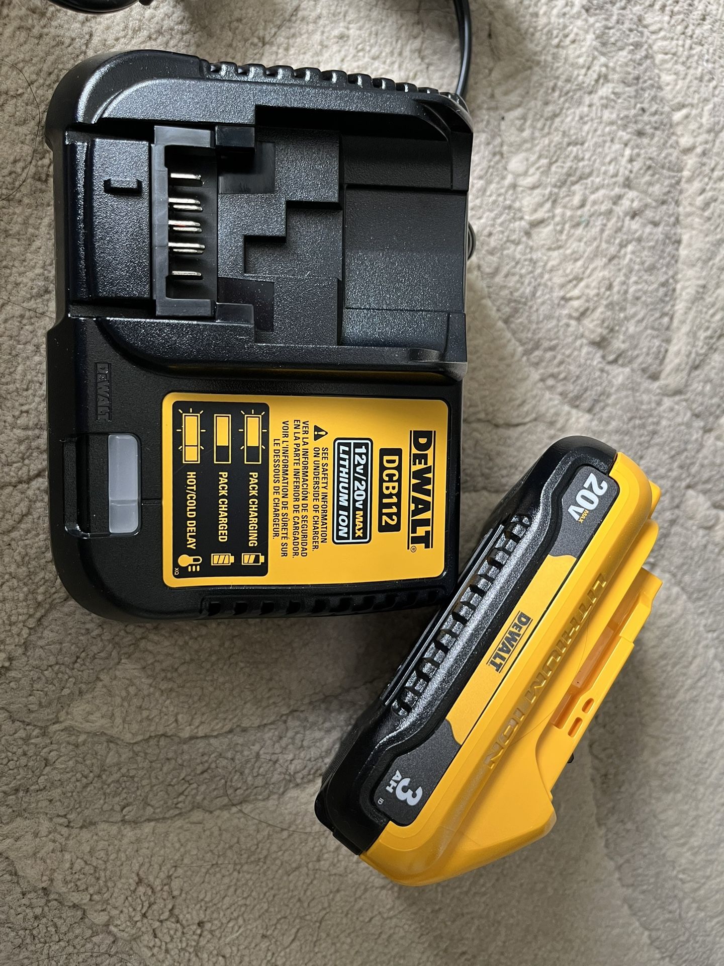 Dewalt 3ah Battery And Charger New