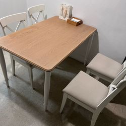 IKEA Table Dinner set with 4  chairs included