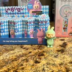 Labubu Phone hippers And Fans