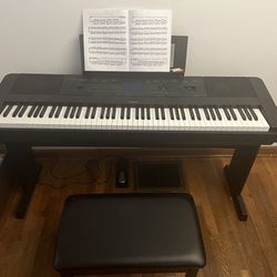 Yamaha Portable Grand Piano, Weighted Keys