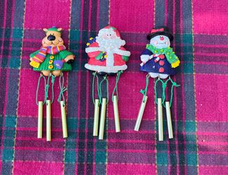 Avon Vintage set of 3 Christmas Wind Chime Magnets