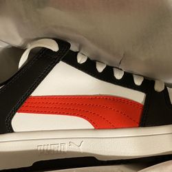 Brand New pumas