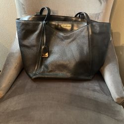 Michael Kors Leather Shoulder Purse 