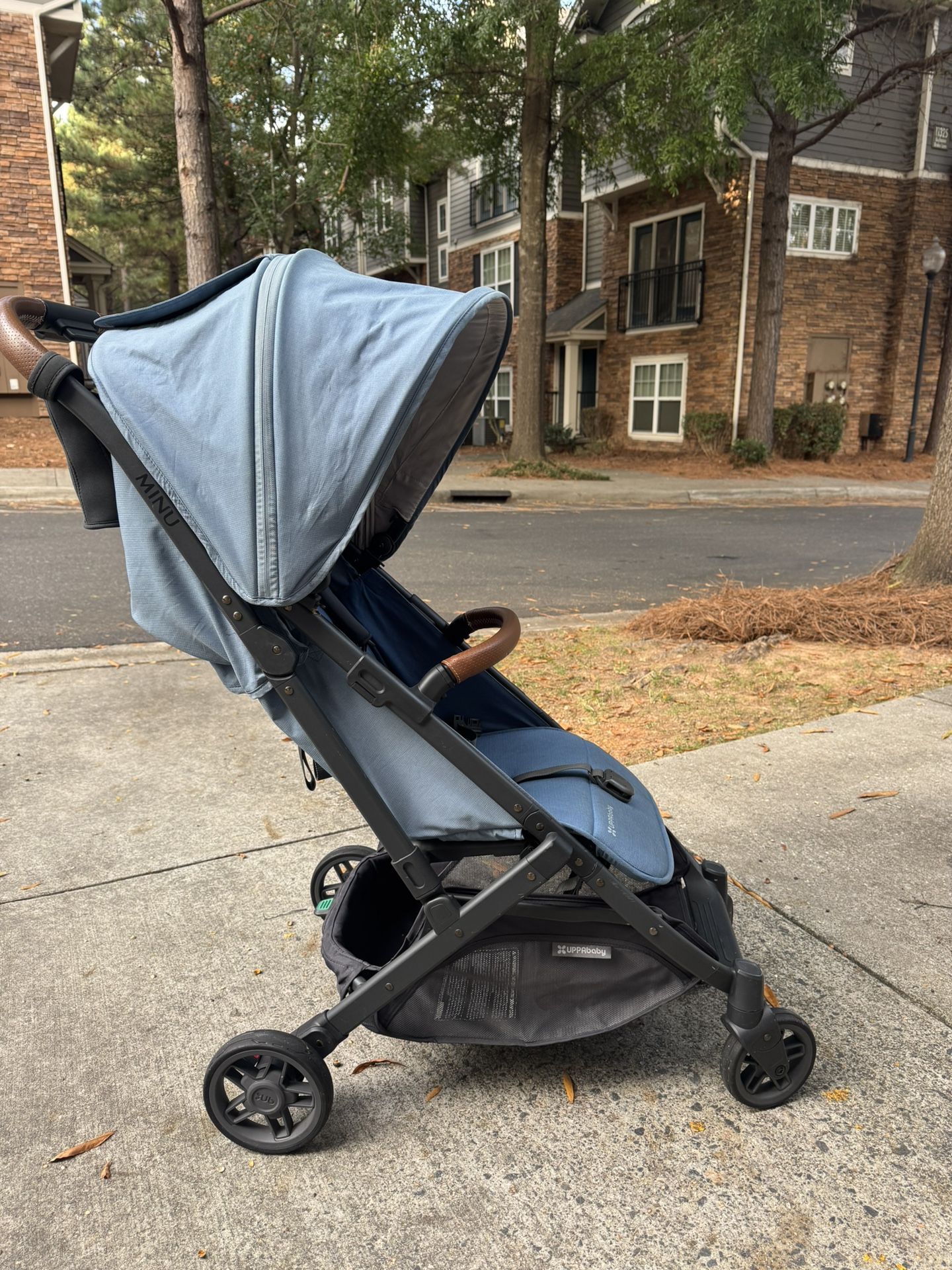 UPPAbaby Minu V3 + Aria Travel System (Blue) — Excellent Condition