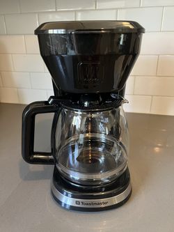 Toastmaster 12 Cup Coffee Maker for Sale in Los Angeles, CA - OfferUp