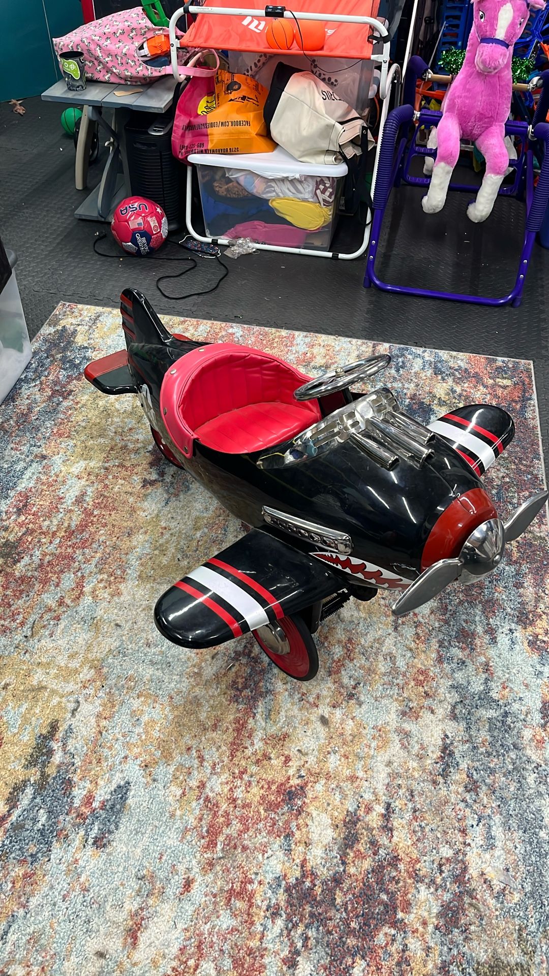 Airflow Shark Attack Pedal Plane.