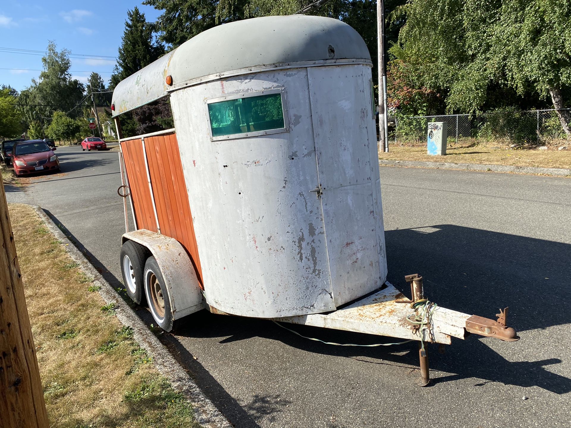 Horse trailer