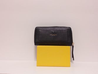 Marc jacobs wallet