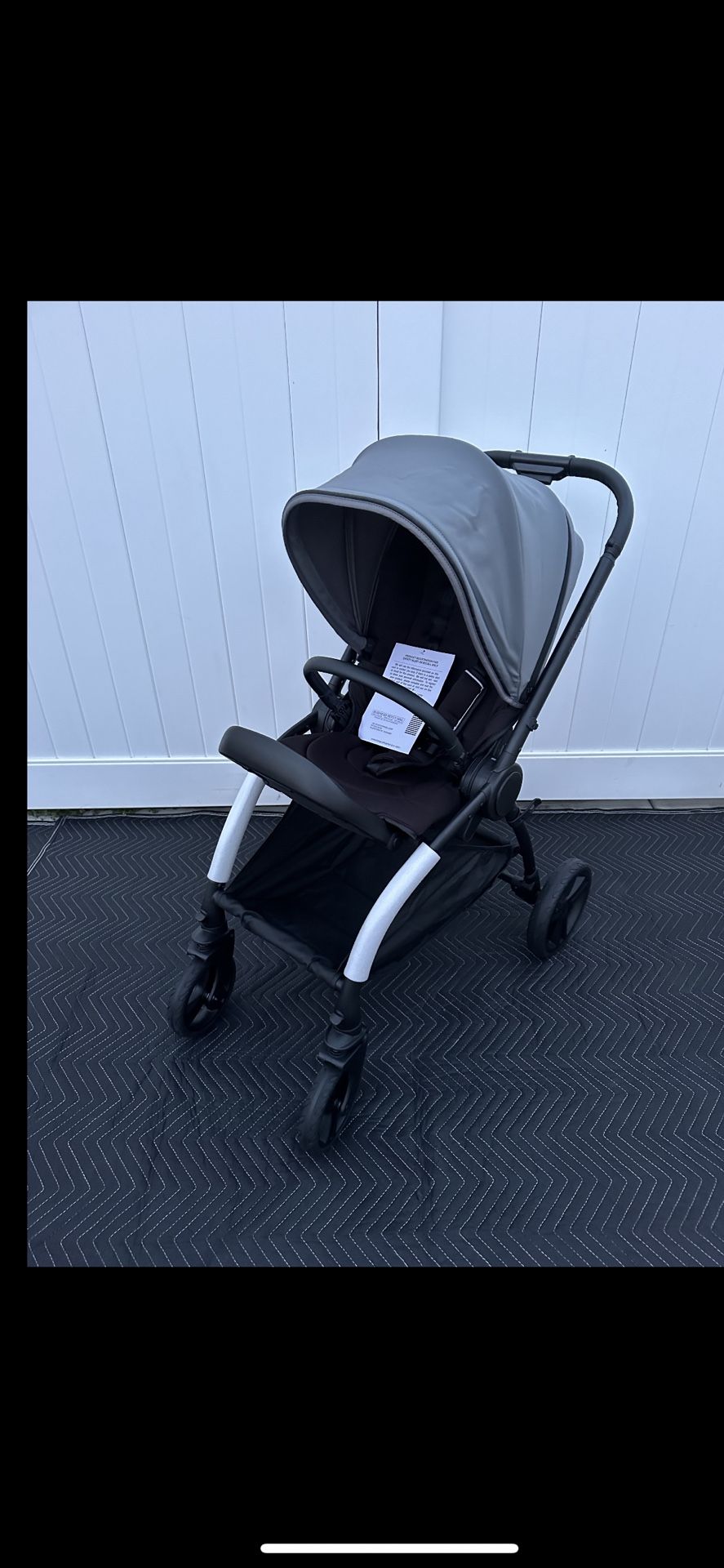 Stroller/ Revolve Reversible Stroller/ Baby/ Toddler/ Kids/ Travel/ Outdoor/ Nursery