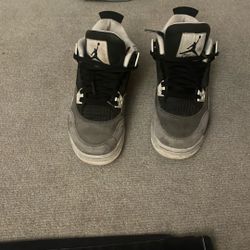 Jorden 4s Size 3.5