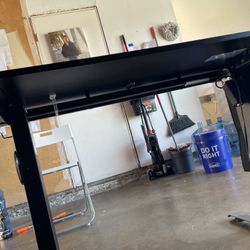 Adjustable Desk Lightly Used