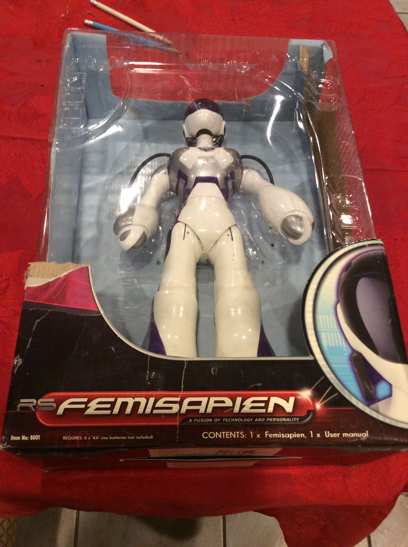 WowWee Femisapien Humanoid Robot 15