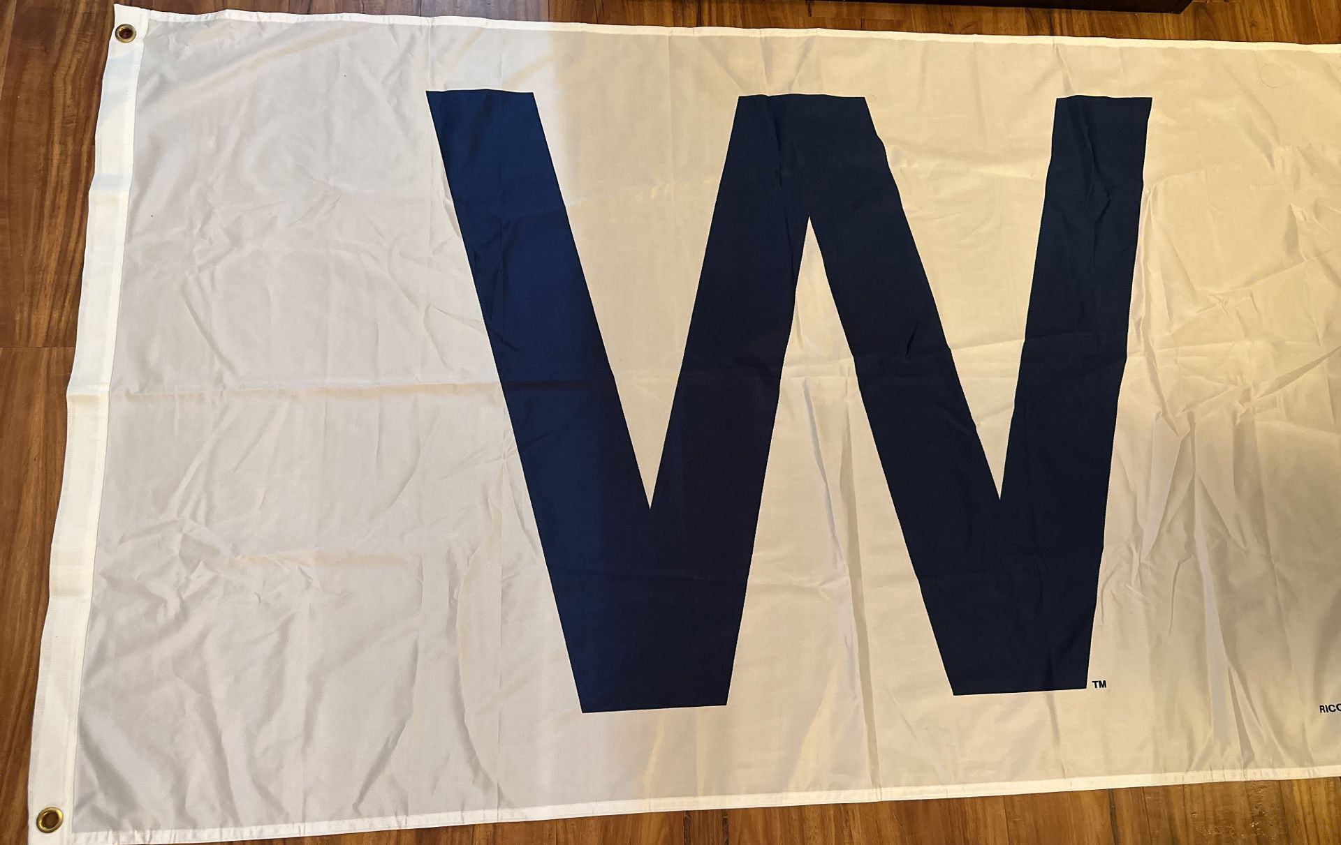 Chicago Cubs W Flag for Sale in Chicago, IL - OfferUp