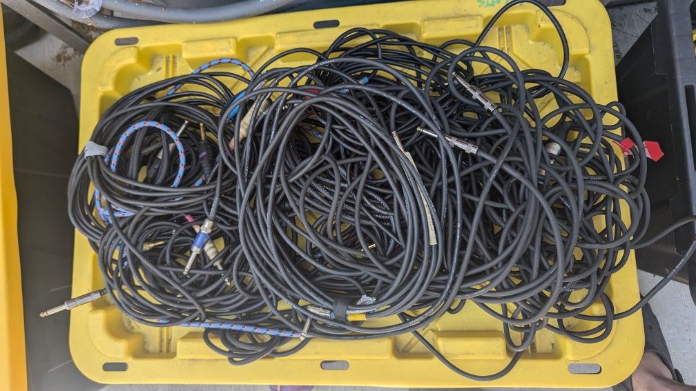 Guitar / Mic Cables Various Lengths