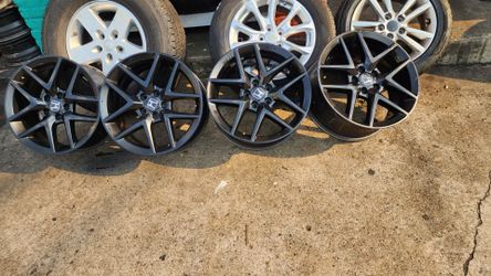 Honda accord/civic RIMS 18INCH qty4 set 2015 to 2026 factory black  used like new