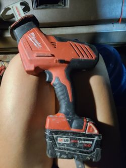 Milwaukee Sawzall M18 