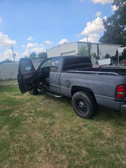 2002 5.9 Ram new trans Blue Title Good to Go