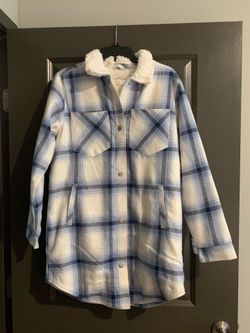 NWT Women’s Size S Sherpa Shacket