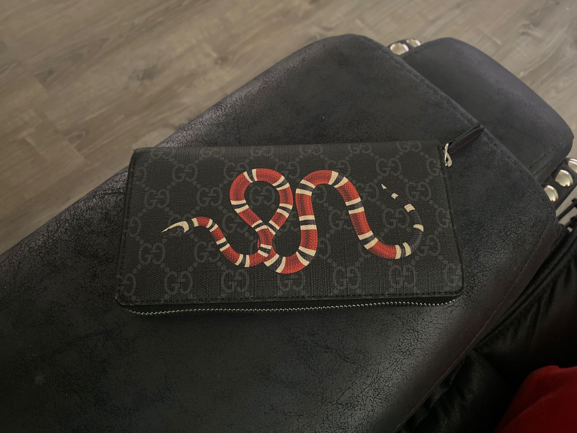 Gucci wallet