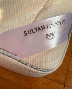 Free mattress (full)