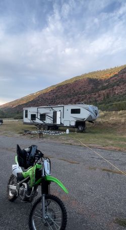 5th Wheel Toy Hauler