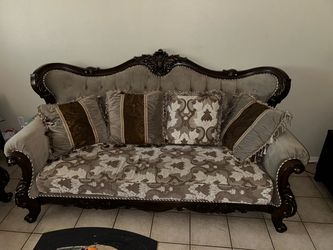 LIVING ROOM FURNITURE