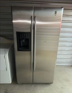 GE Stainless Steel Refrigerator And Freezer
